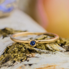 zehava_inellogodna_aurgalben18k_safiralbastrudeschis_2-1-230x230